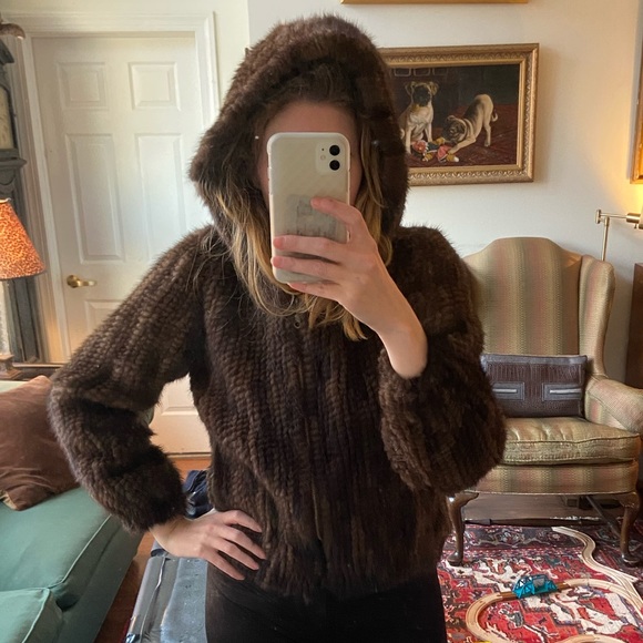 Meet your Posher, Amanda - Picture 2 of 9